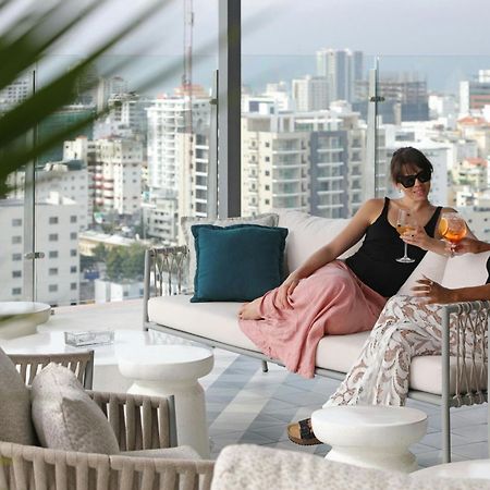 Courtyard By Marriott Santo Domingo Piantini Hotel Екстериор снимка
