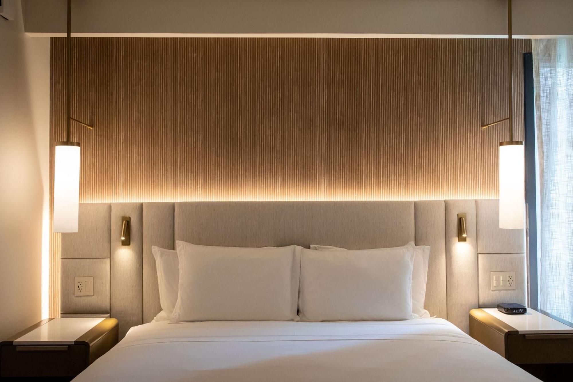 Courtyard By Marriott Santo Domingo Piantini Hotel Екстериор снимка