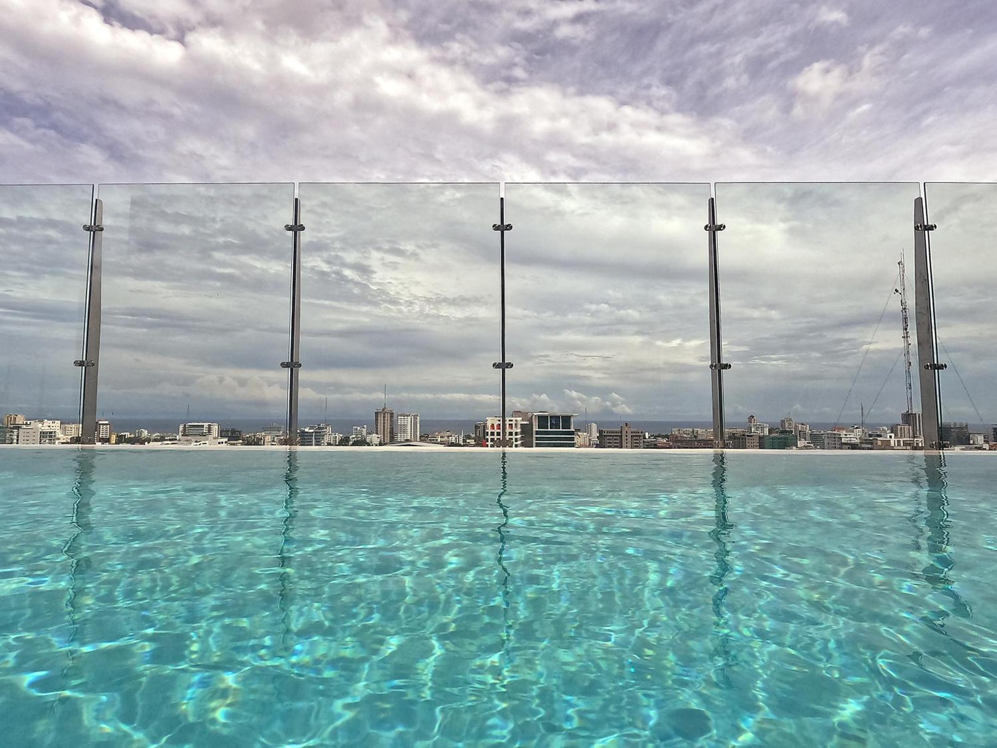 Courtyard By Marriott Santo Domingo Piantini Hotel Екстериор снимка