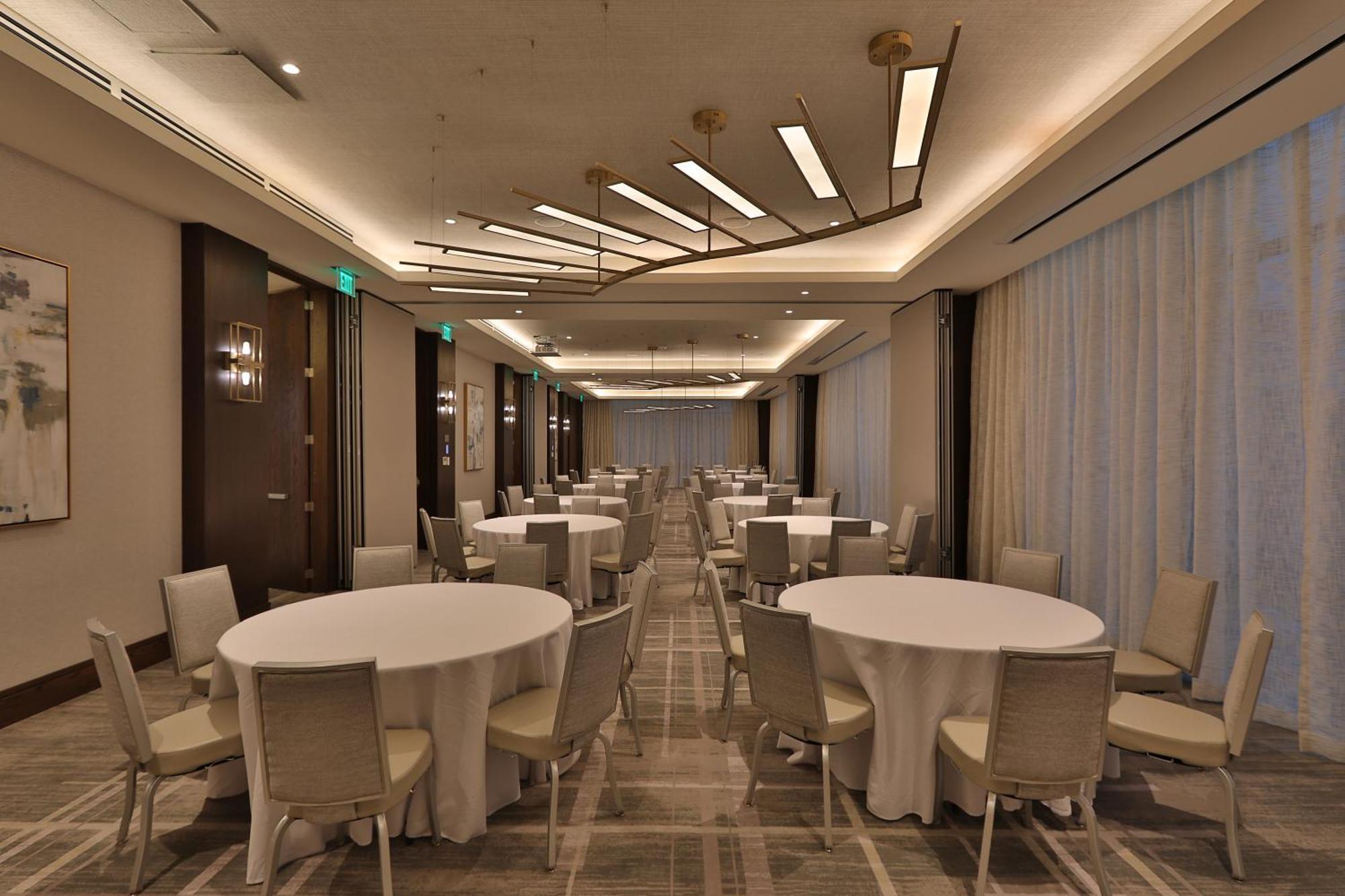 Courtyard By Marriott Santo Domingo Piantini Hotel Екстериор снимка