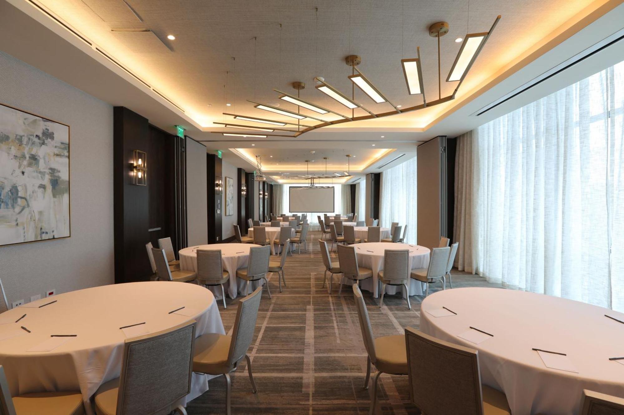 Courtyard By Marriott Santo Domingo Piantini Hotel Екстериор снимка