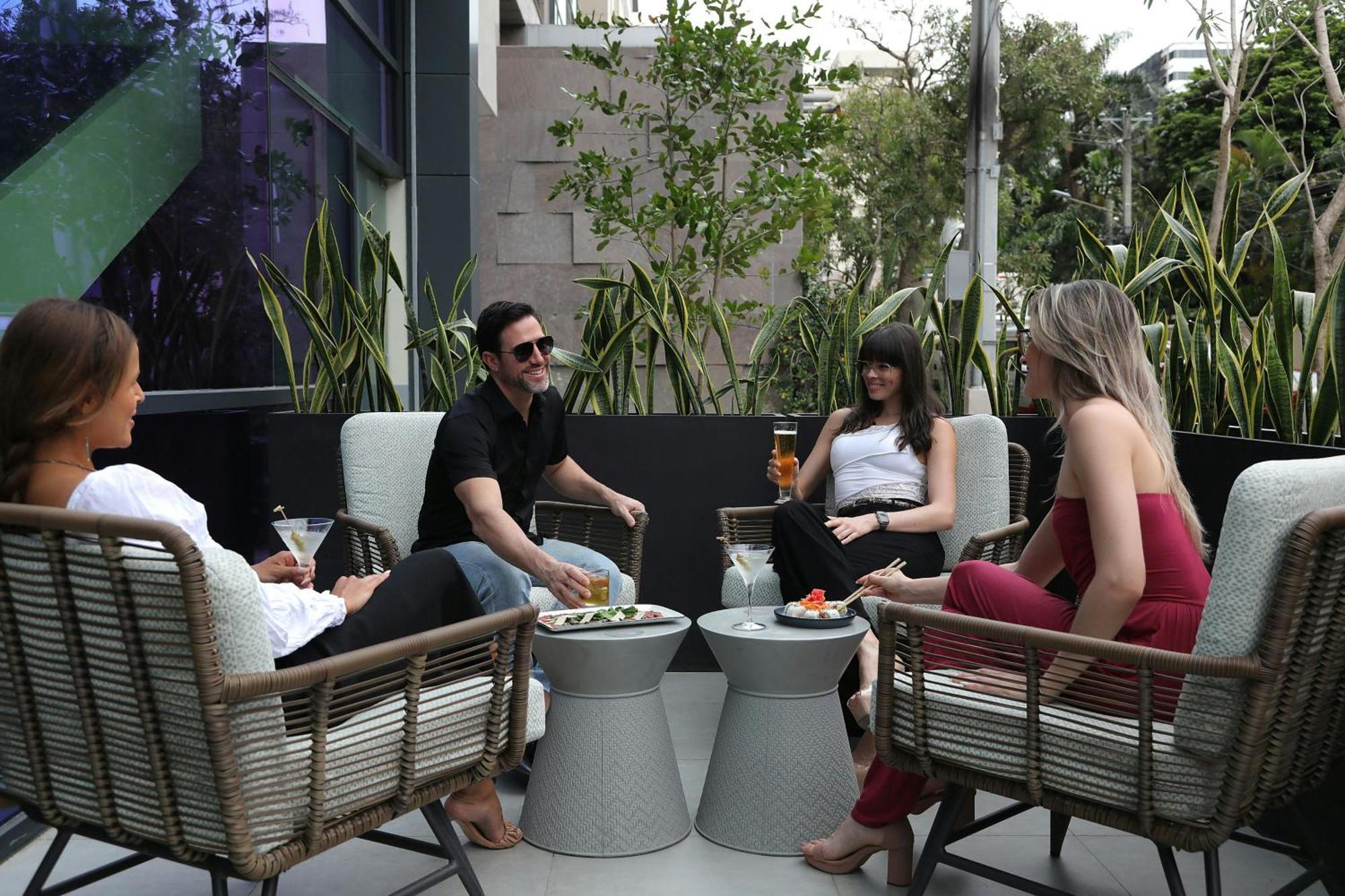 Courtyard By Marriott Santo Domingo Piantini Hotel Екстериор снимка